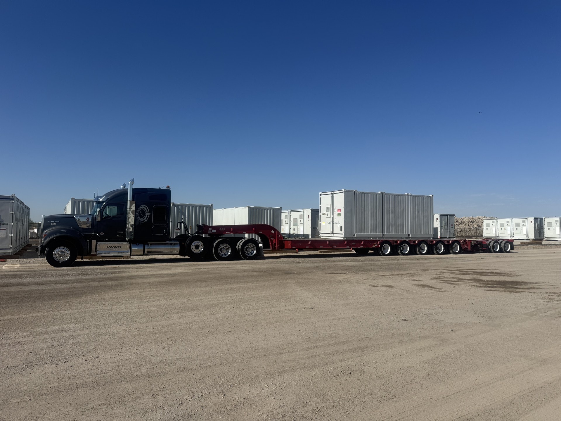 Truck 2722 — Container Transport
